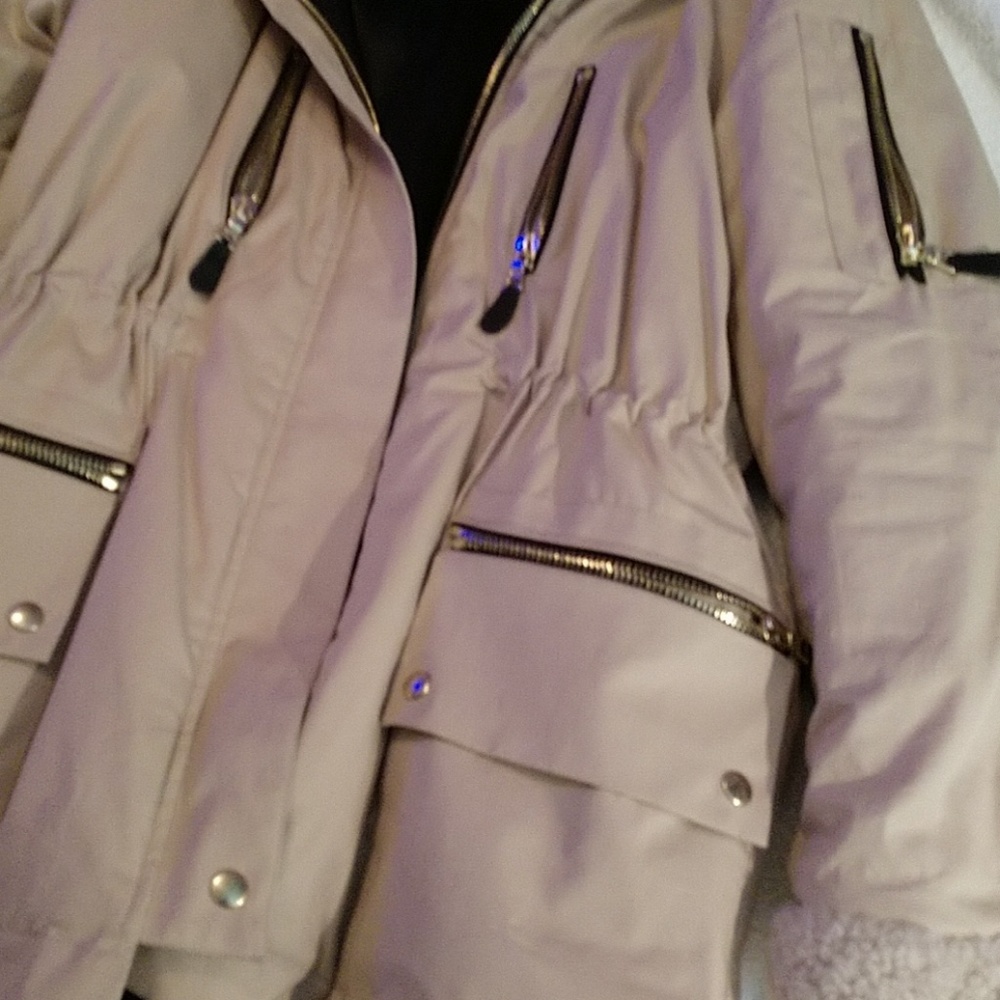 Jacket - Picture 3 of 6